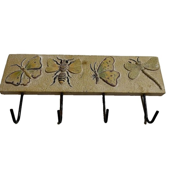 Heavy Resin Wall Hanging w/4 Hooks Butterfly, Bee & Dragonfly Whimsical Decor - Picture 1 of 3